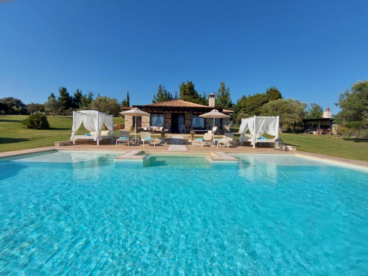 Sithonian Blue Royal Villa Nikiti  Exterior foto